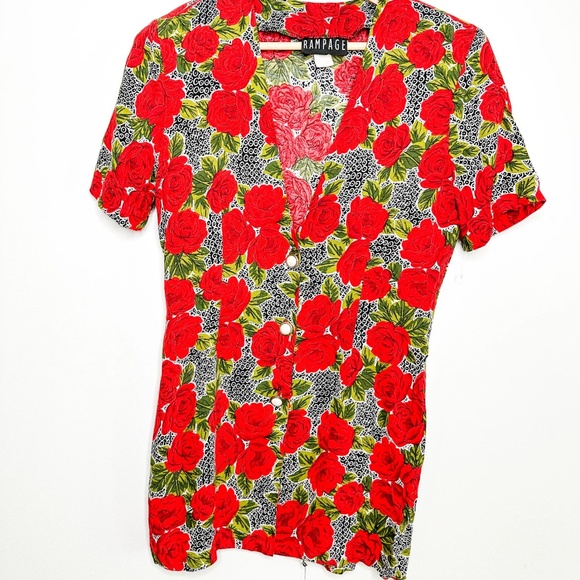 Vintage Rampage Floral Top with Button Front Detail | Vintage Floral Blazer| - Picture 4 of 7